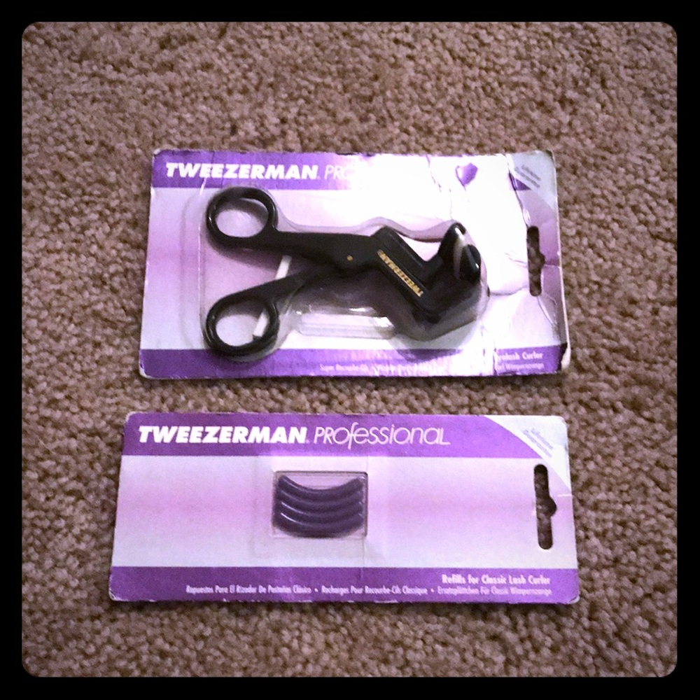 Tweezerman lash curler with refills